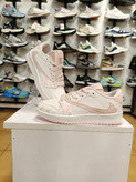 کفش ورزشی نایک ترویس (Nike Trovis) | رویه چرم مصنوعی وارداتی با زیره لاستیکی ضد بو